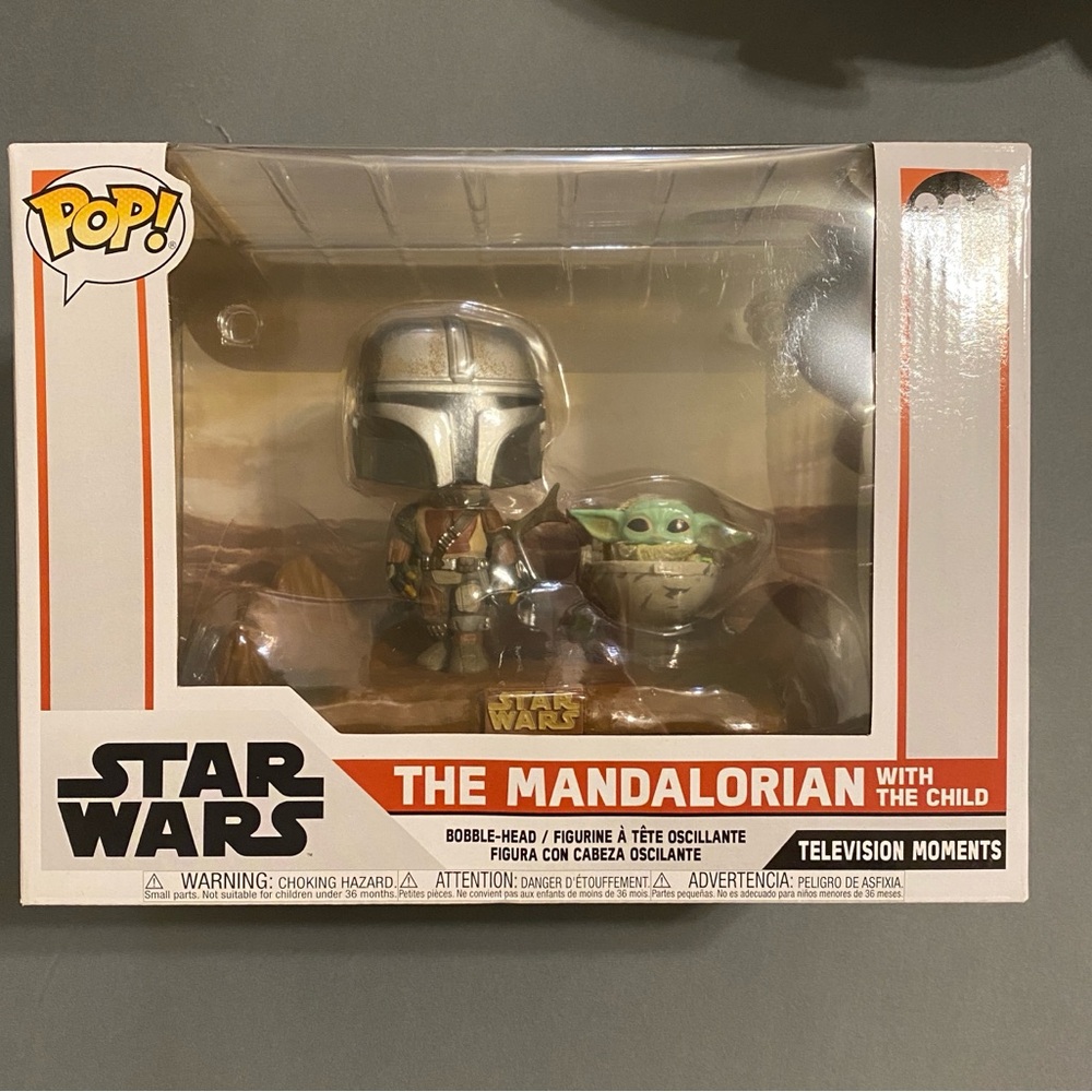 Star Wars Mandalorian and The Child Funko #390